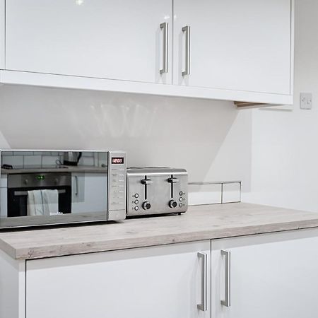 Parking, Smart Tv'S In All Rooms! Swansea Exteriér fotografie