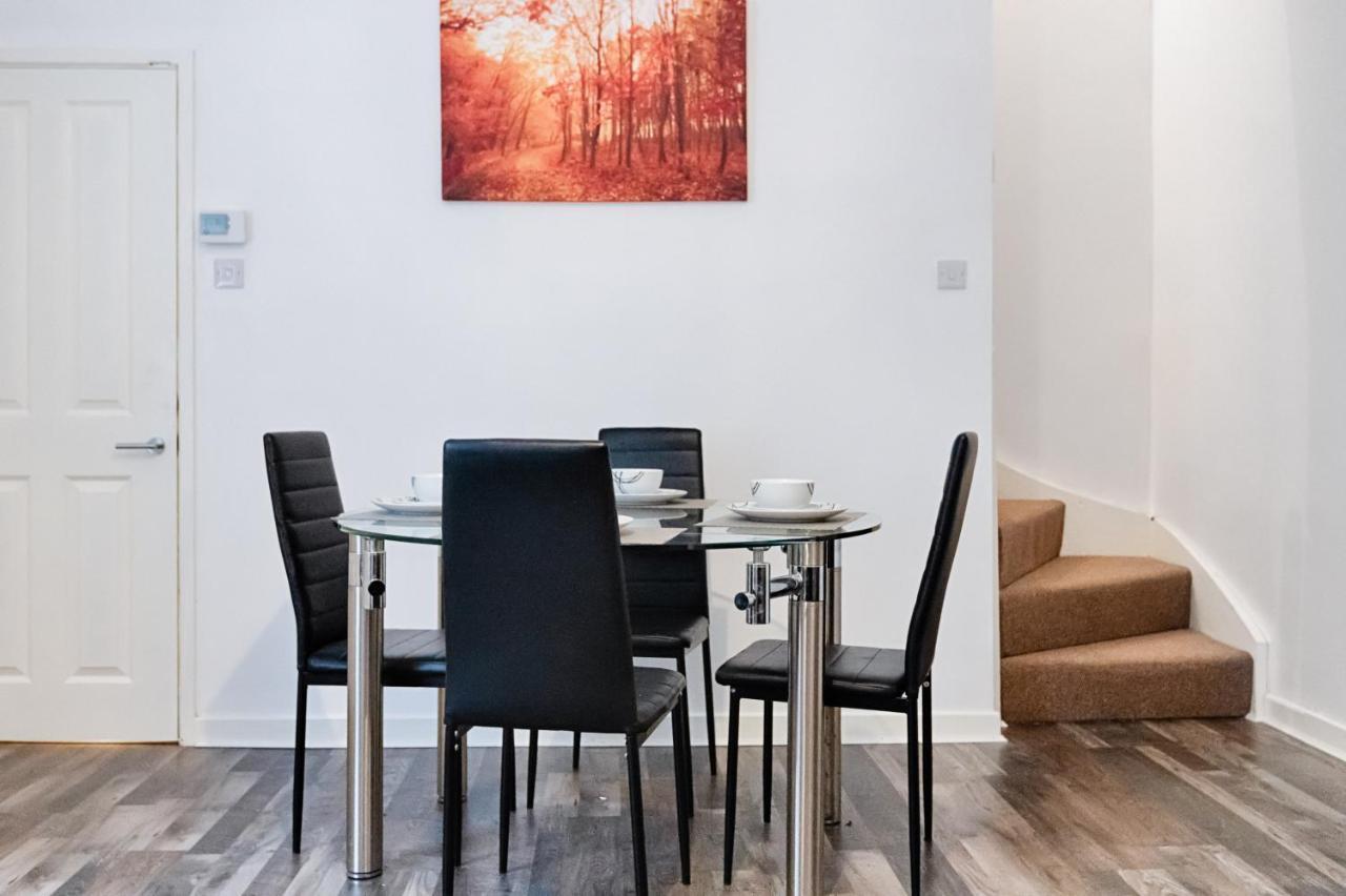 Parking, Smart Tv'S In All Rooms! Swansea Exteriér fotografie
