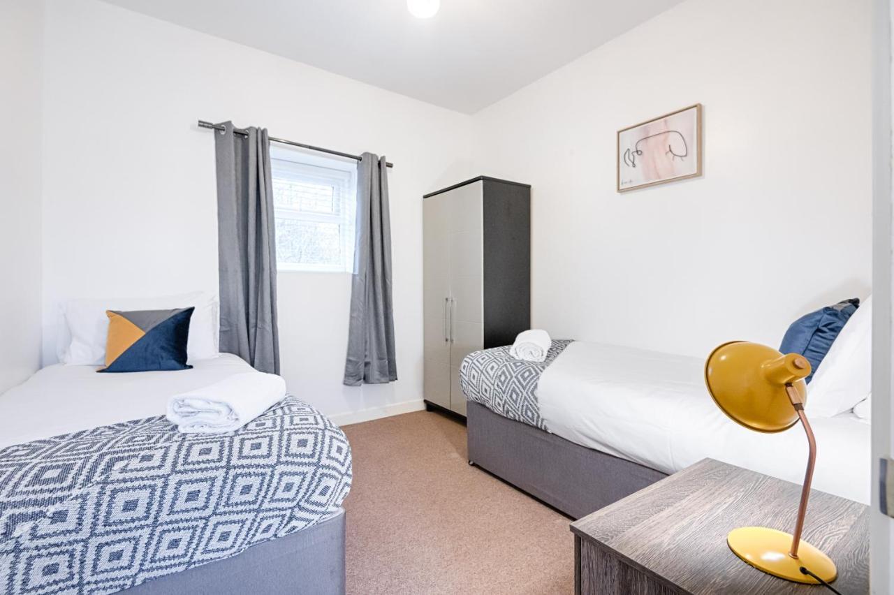Parking, Smart Tv'S In All Rooms! Swansea Exteriér fotografie